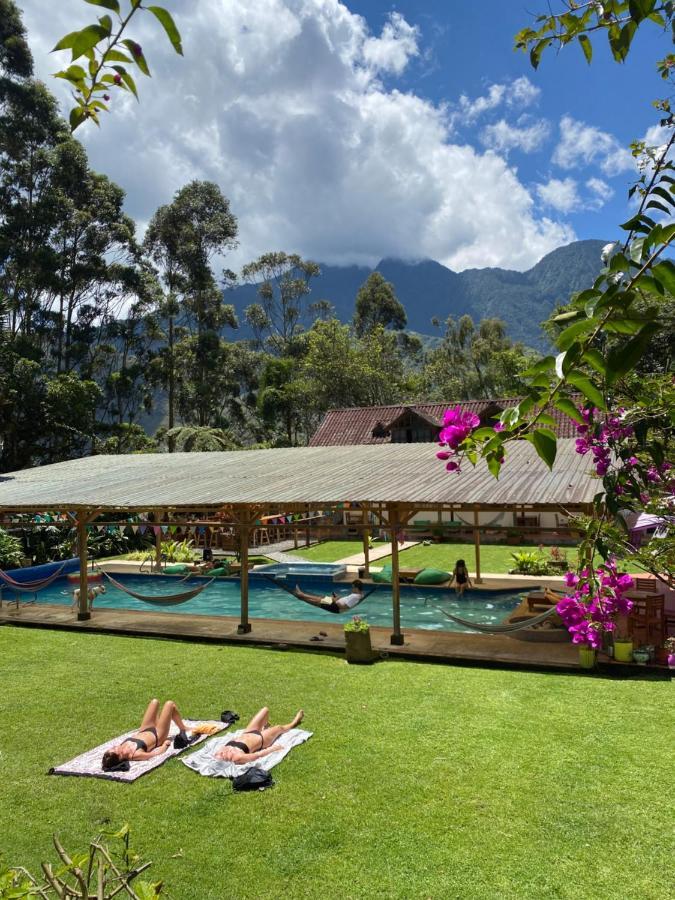 Mama Tungu Hostel Baños Eksteriør bilde