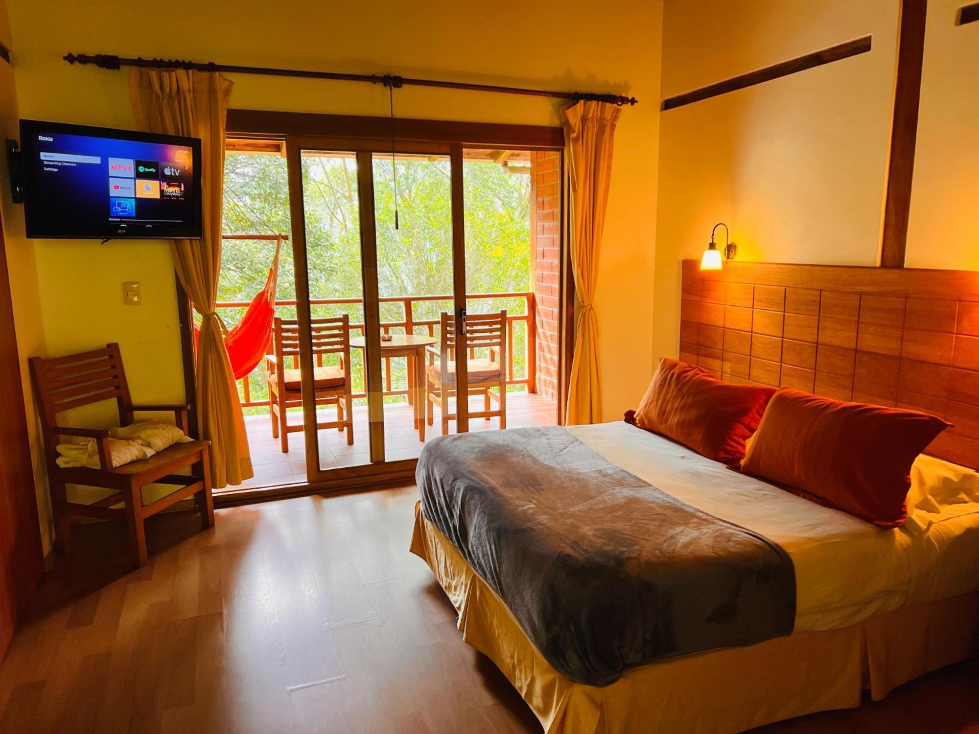 Mama Tungu Hostel Baños Eksteriør bilde
